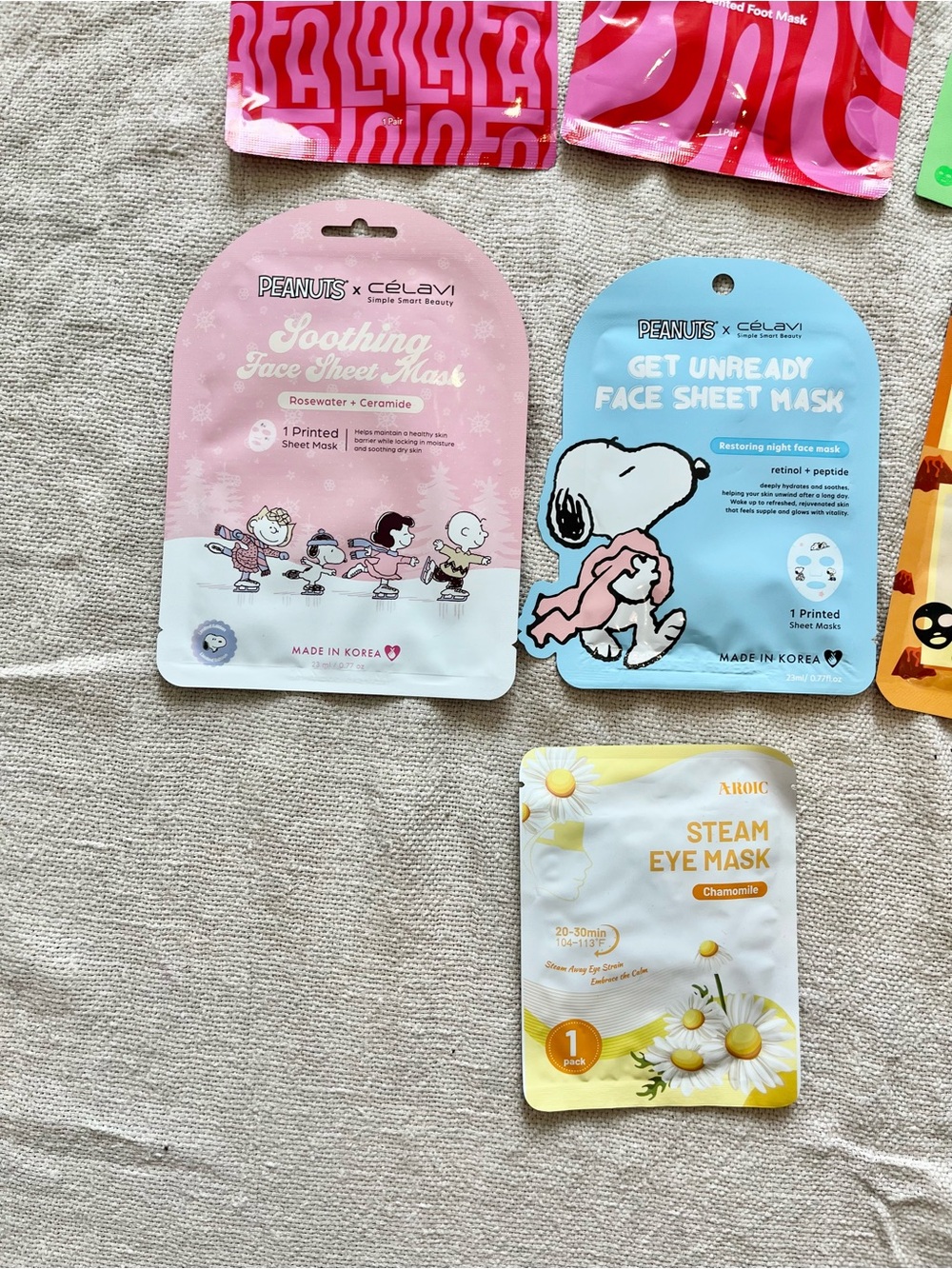 NWT Assorted Face Masks - Picture 4 of 4